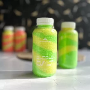 Кольорова сіль-піна для ванни Apple Lime від Sovka Skincare