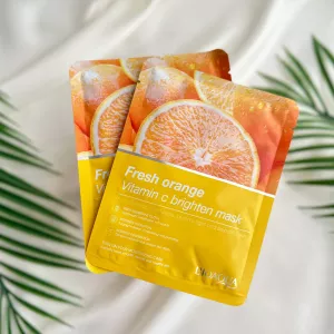 Тканинна маска для обличчя з екстрактом апельсина Bioaqua Fresh Orange Vitamin C Brighten Mask