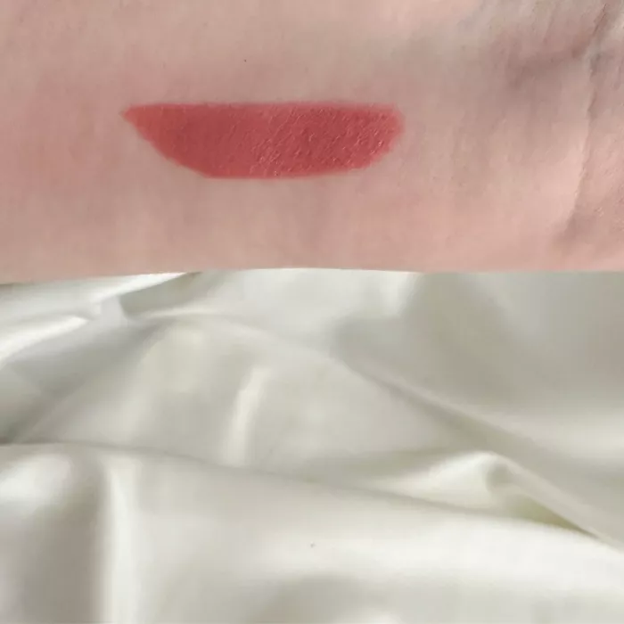 Помада рідка для губ Bogenia Liquid Matte Lipstick Spice №01. Зображення 2